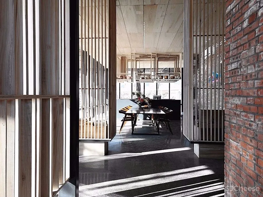 简单盒子里的诗意空间 | 鹿山桐舍