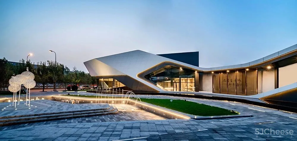 像一艘"未来飞船"的设计作品，太炫了！