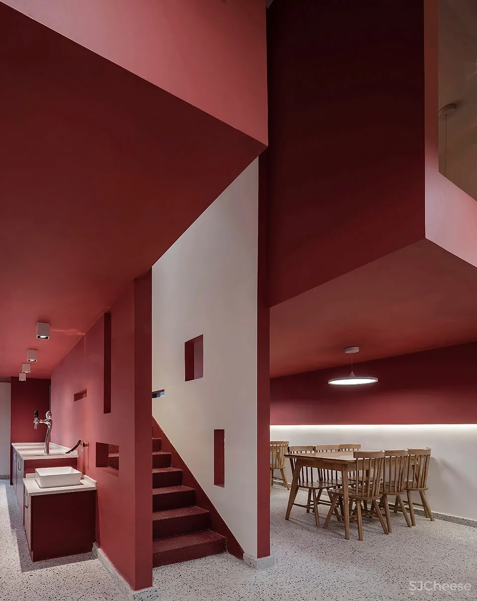 趣·构:小龙虾馆设计,南京 / 线状建筑设计研究室