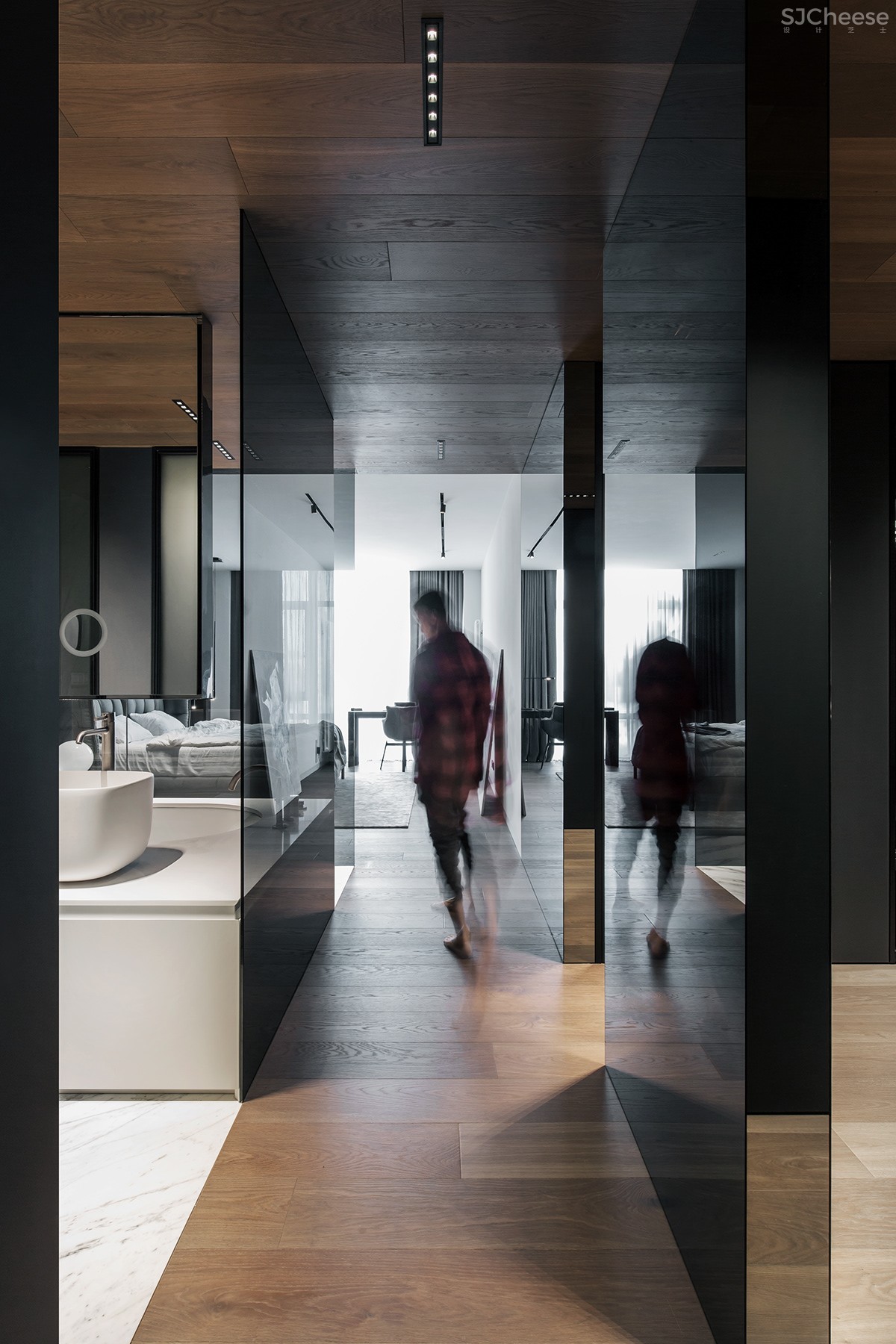 高级黑公寓设计，极简至奢的浪漫 首