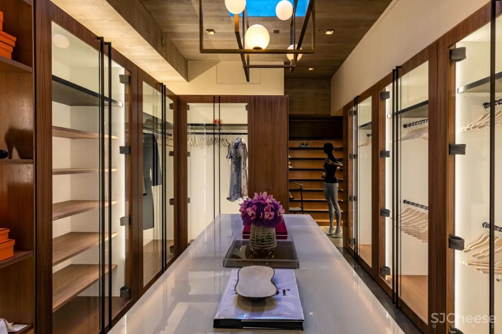 豪宅的衣帽间,可不是两排柜子那么简单!