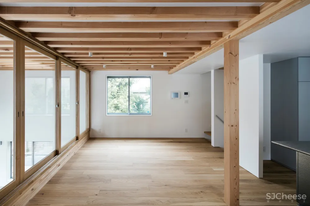 车库大厅住宅/塚越宮下建筑事务所+Keitarchi