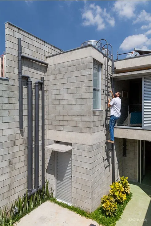 Casa Havaí 别墅 / Grupo Garoa + Chico Barros 首