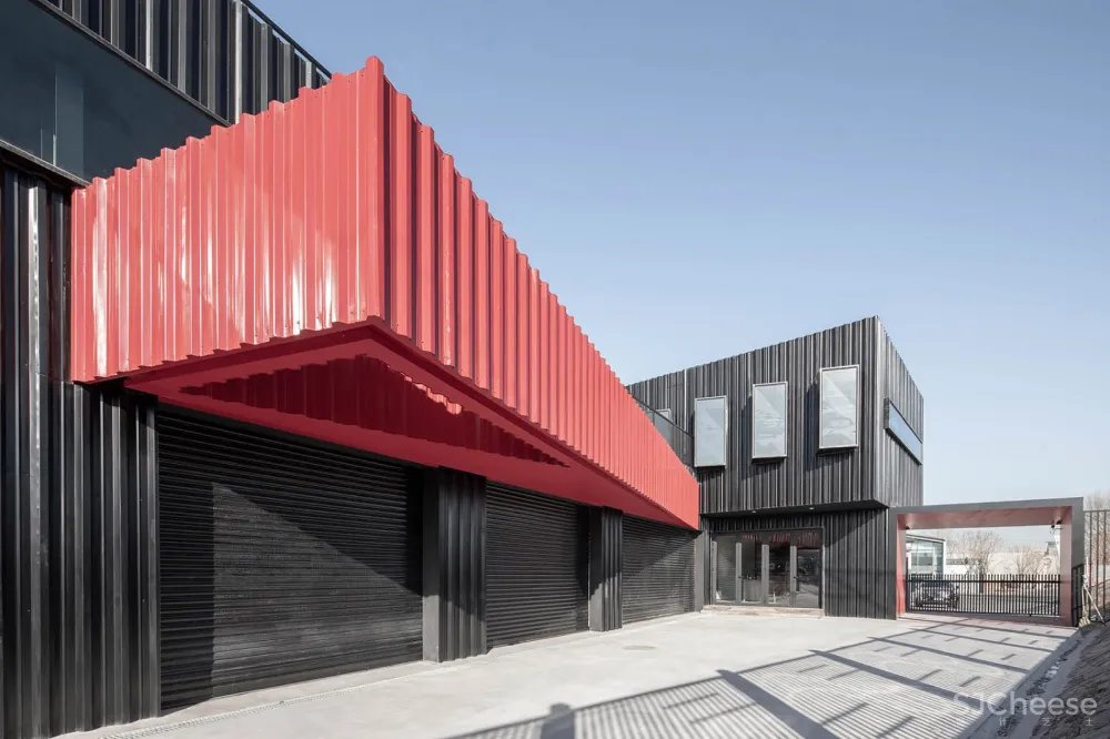 新作 | 上建下筑工作室:北京 The Pit House汽车俱乐部