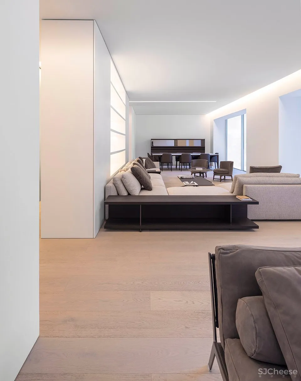 蓝色花园住宅，西班牙 / Fran Silvestre Arquitectos 首