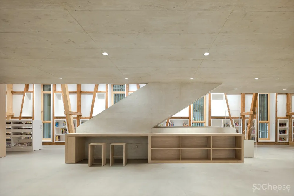 Steimle Architekten:谷仓再利用建筑 Library Kressbronn a. B. 首