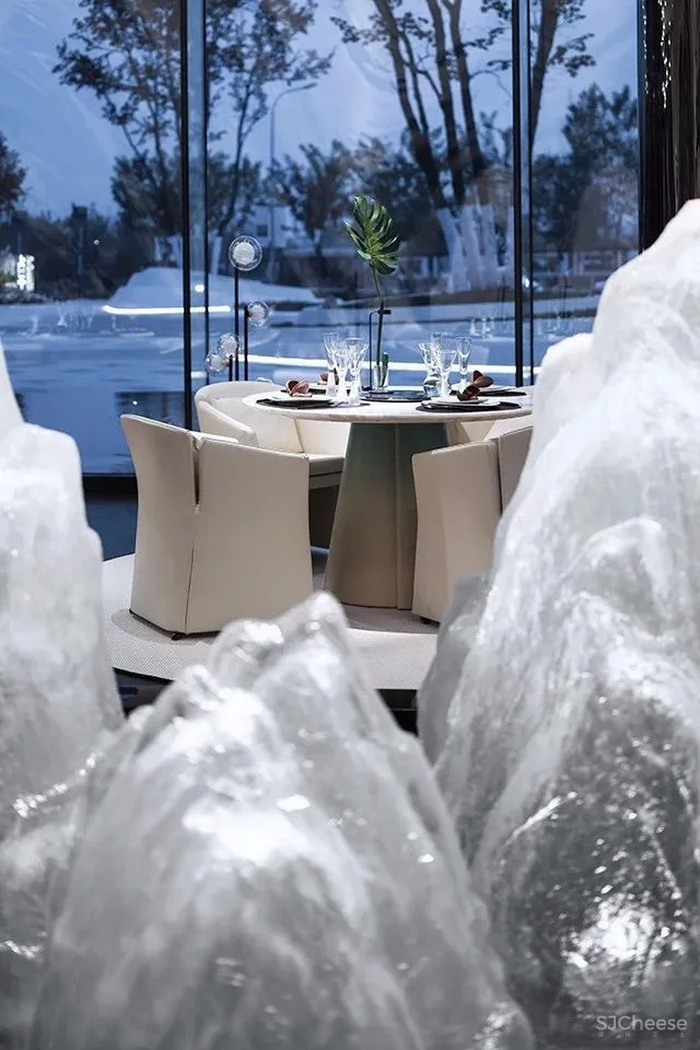 杜文彪 | 最纯粹的情绪，静默于山水自然间 - 翡翠山晓售楼部