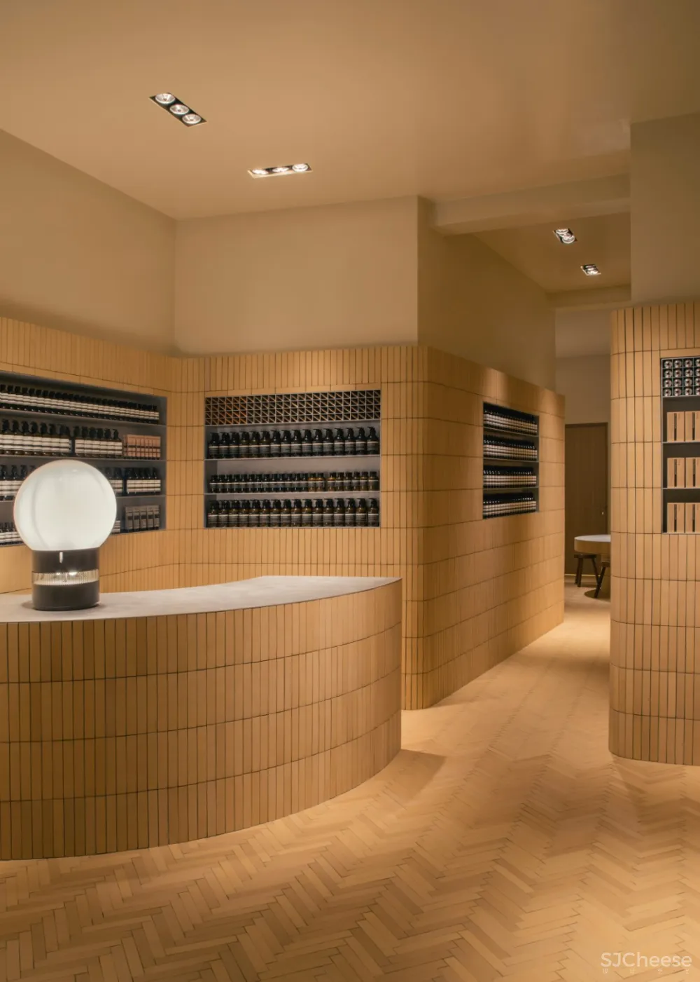 首发 | Bernard Dubois：将童年记忆导入布鲁塞尔的Aesop内部设计