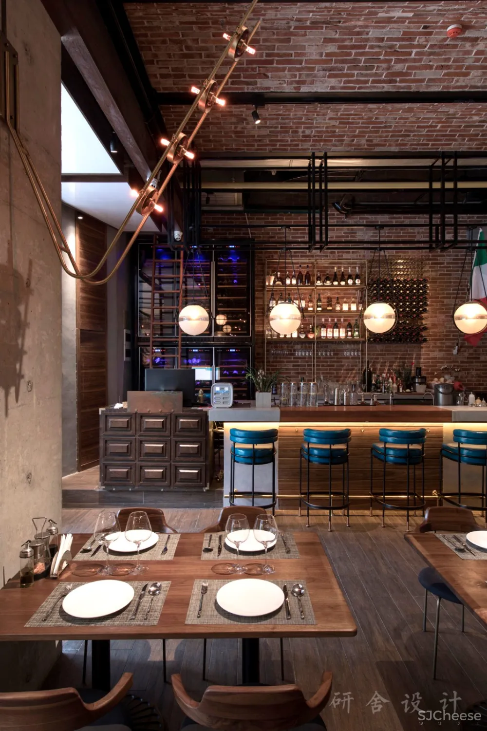 【意窖 EJOY】意大利餐厅｜研舍设计 首