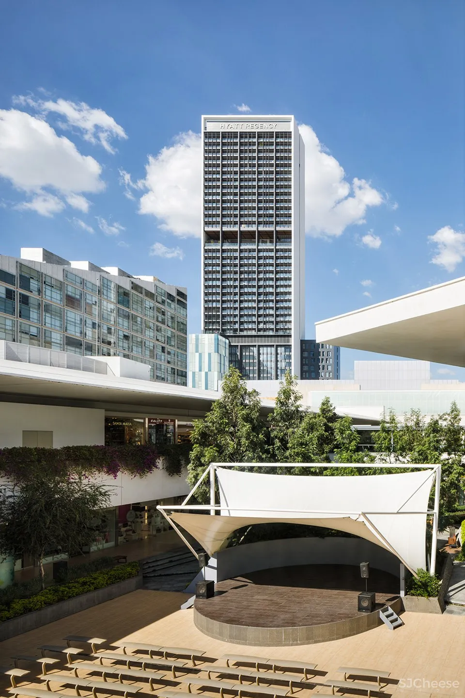 Andares凯悦酒店及公寓塔楼,墨西哥 / Sordo Madaleno Arquitectos 首