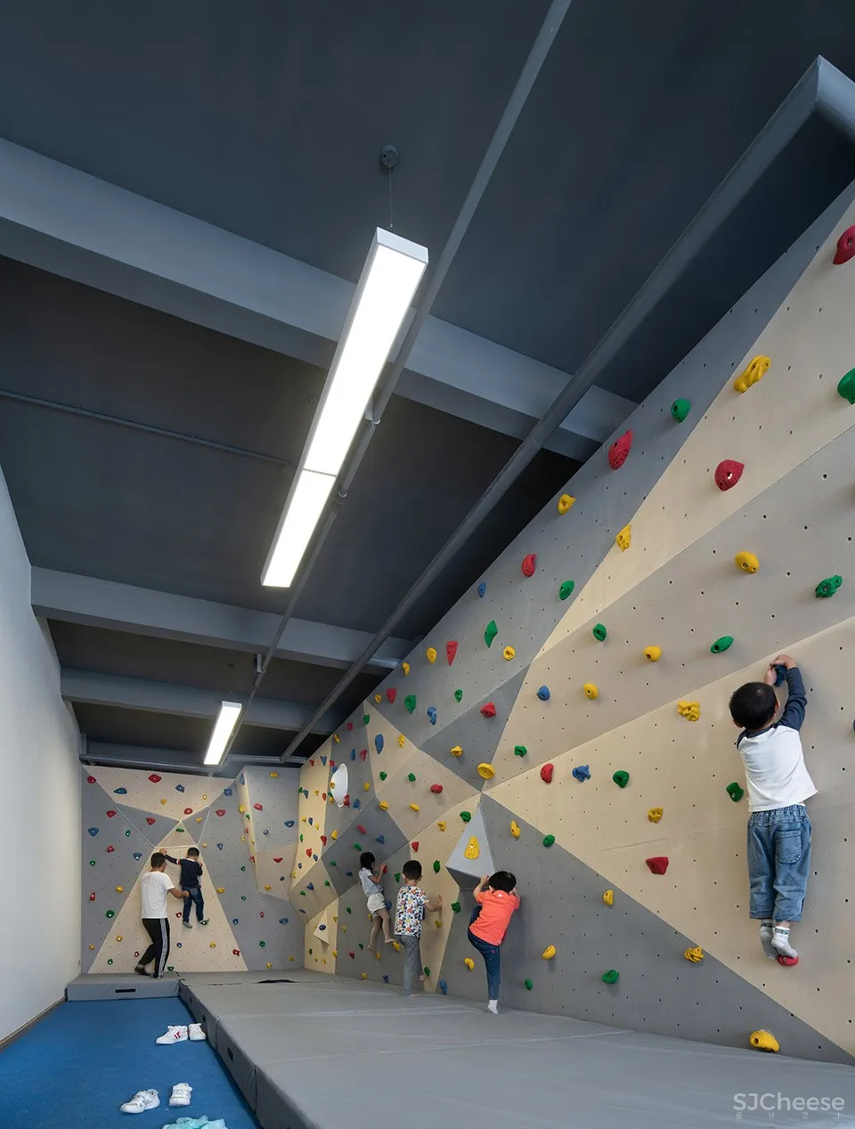 十堰A+自然幼儿园，湖北 / 迪卡幼儿园设计中心