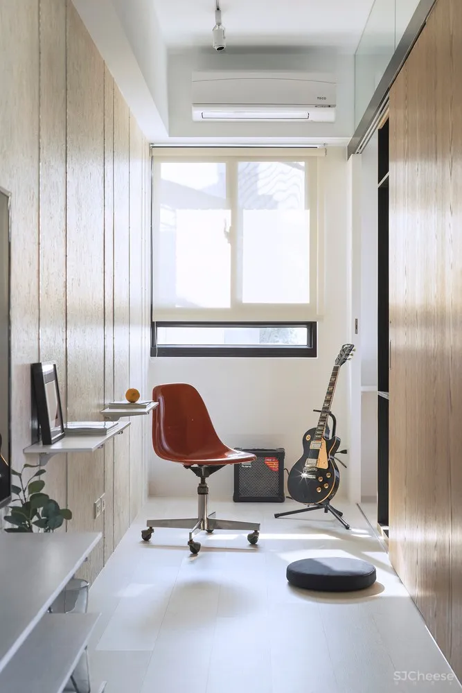 Modern Color / Studio In2