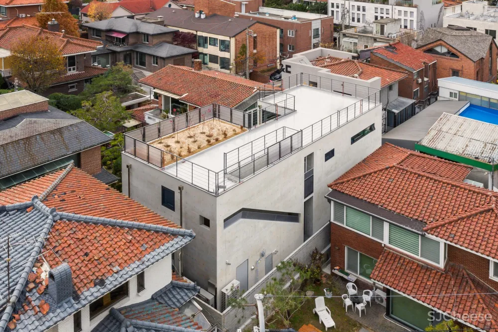 HBA-rchitects:简约的存在 TIRA Office Building