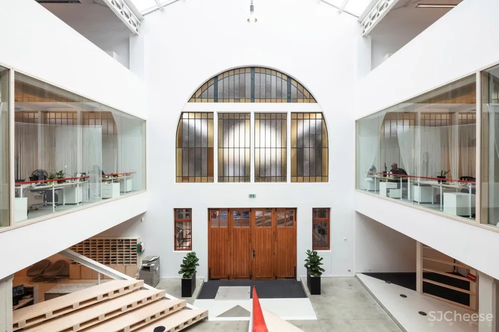 BBDO Brussels办公室,布鲁塞尔 / ZAmpone Architectuur