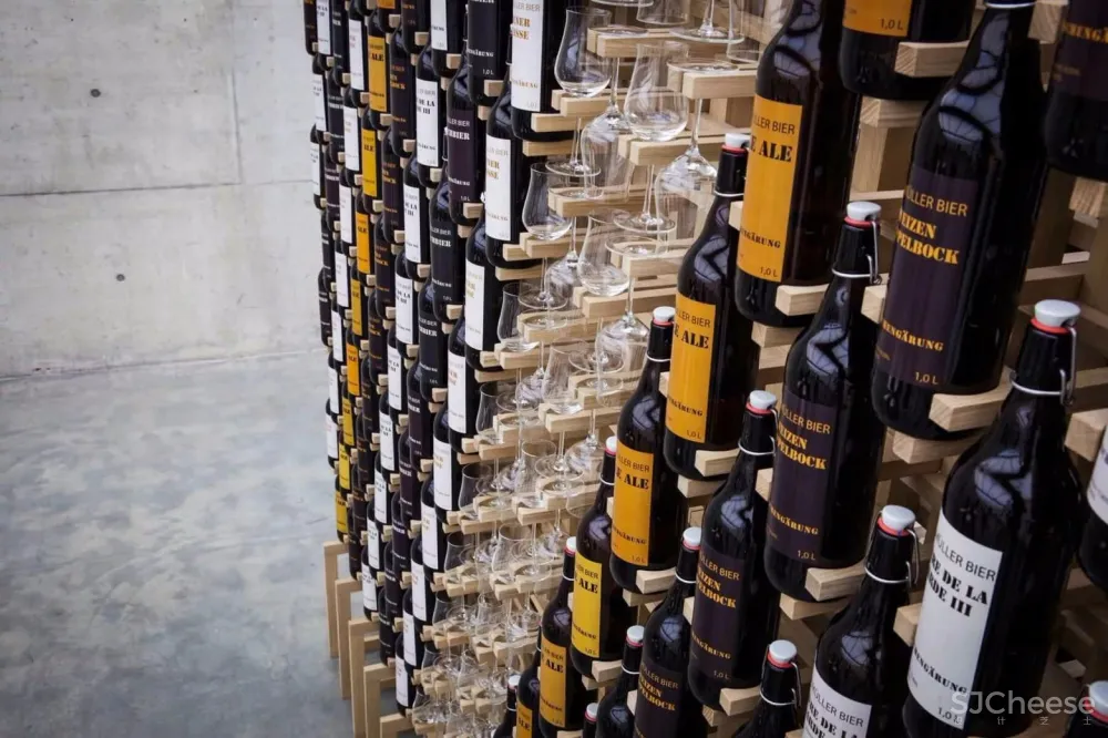 用日本和纸做展示柜丨这间店简直是奢侈品店中的“清流”