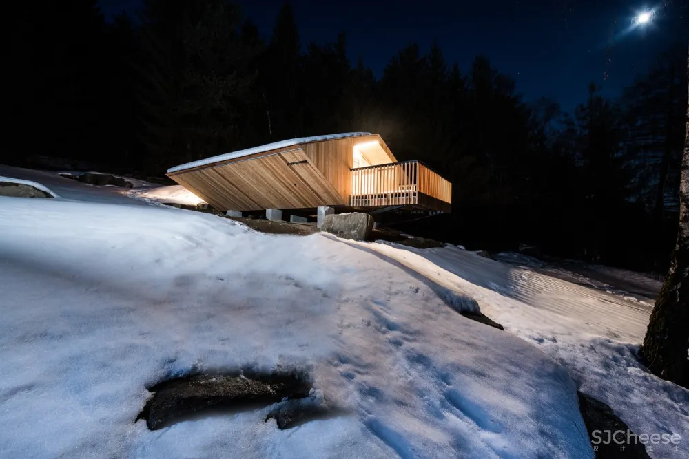 UFO / Stefan Hitthaler