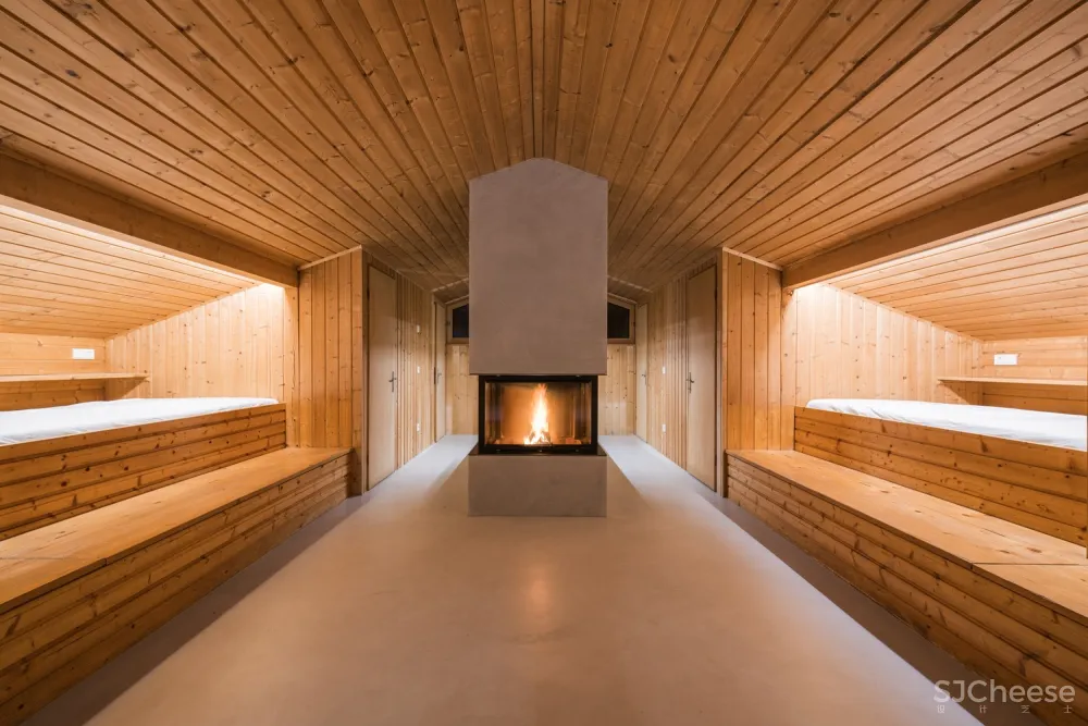 UFO / Stefan Hitthaler