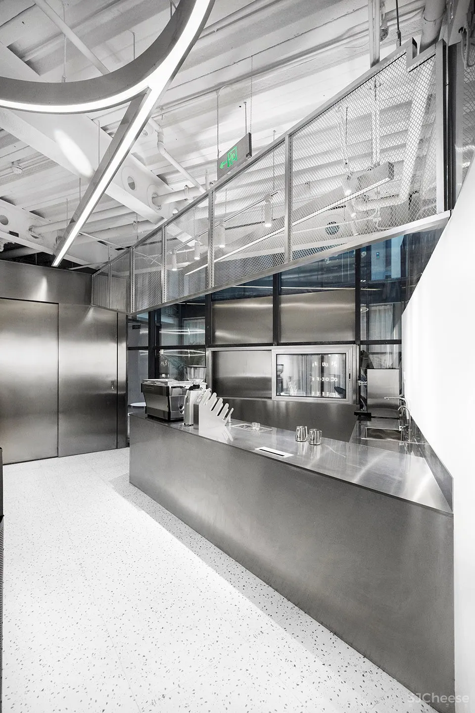 边界卉空间研究所,北京 / 张家赫 – Vanished Hospital