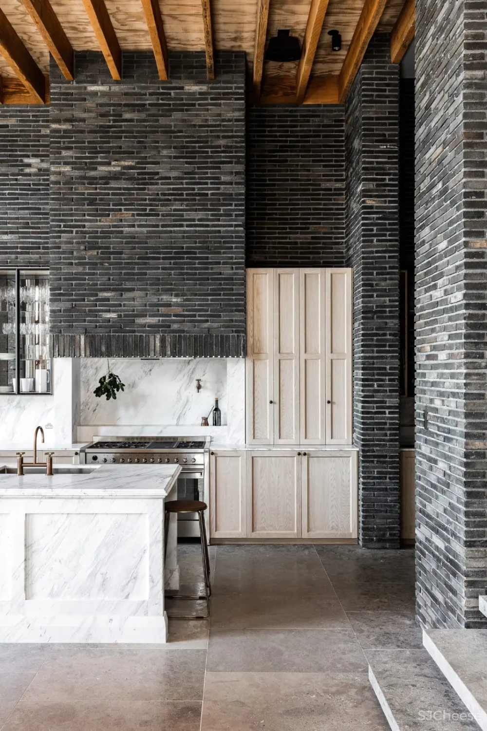 最新 | TTAO：黑熟砖打造悉尼自然住宅 LAYCOCK ROAD HOUSE