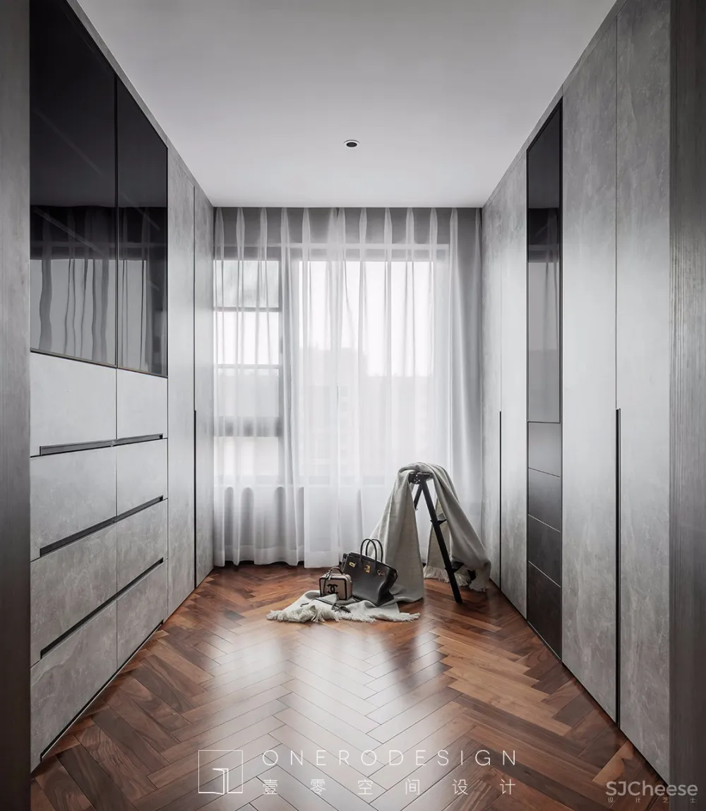 她的“暗黑”酷宅有17种灰!但阿婆都说好看 | 壹零空间设计