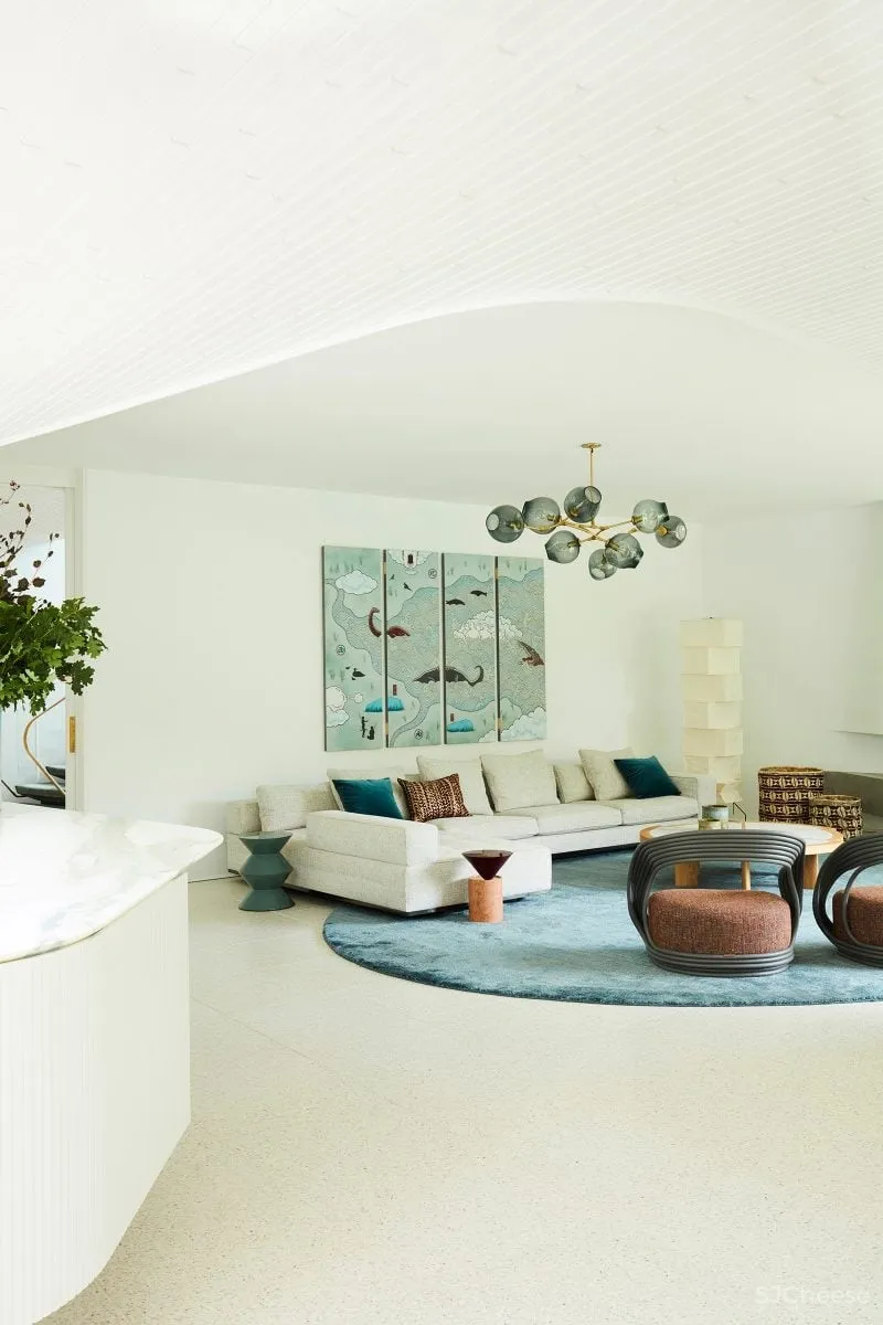 56年前,为了向奥斯卡·尼迈耶致敬所建的白色房子丨如今依然很超前