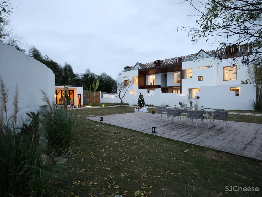 篱外·时光的圆度假酒店 / 元秀万建筑事务所