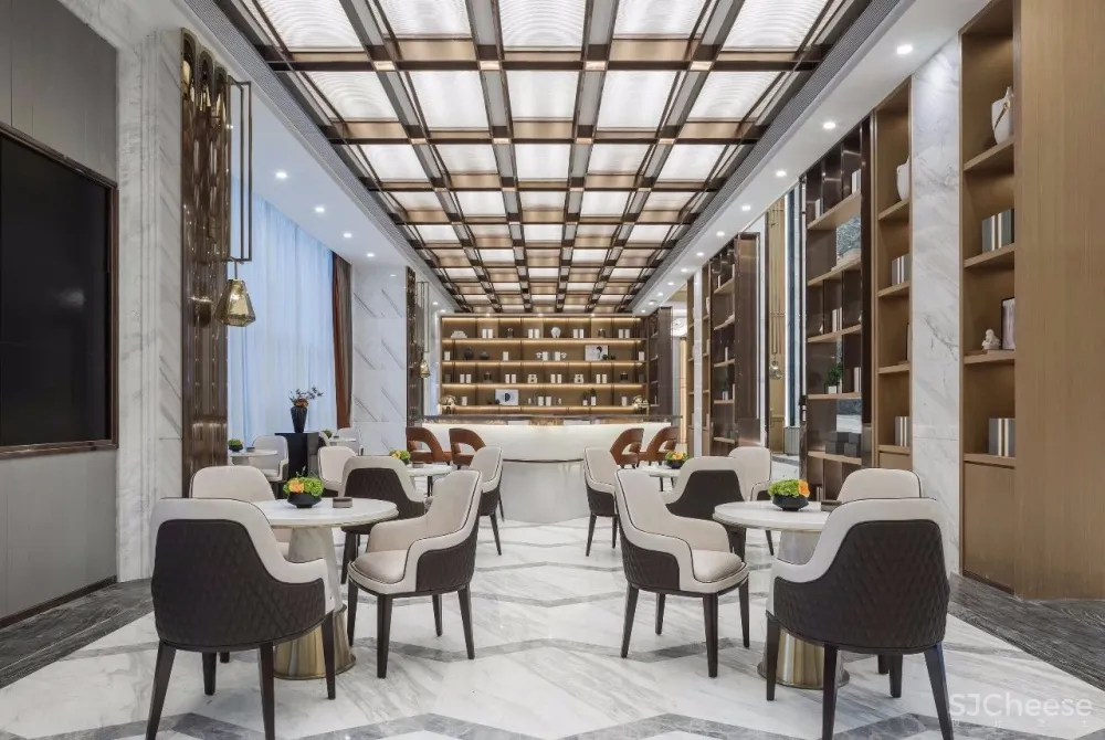 天光潋滟晴方好丨元星启正气恢弘