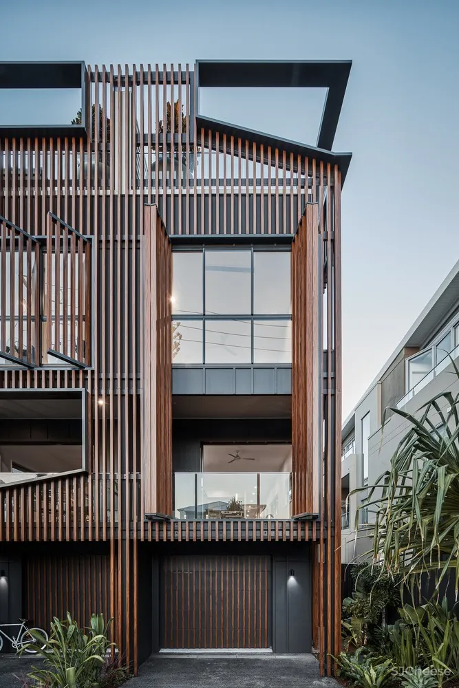 08 Albatross Avenue House / Studio Workshop