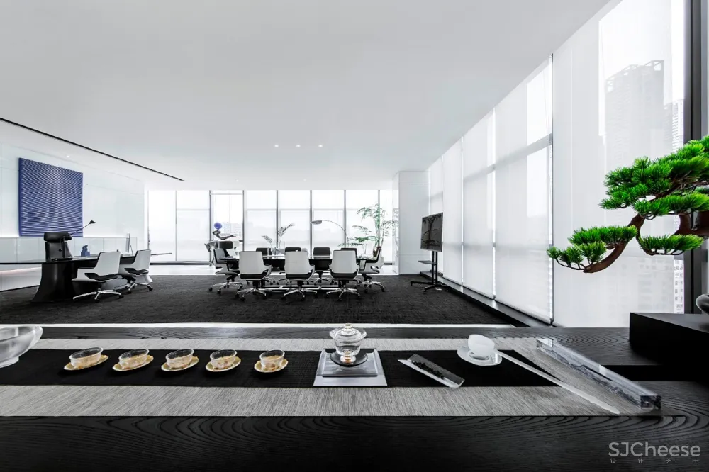 新作 | 极简白,如何打造前卫艺术的国际办公