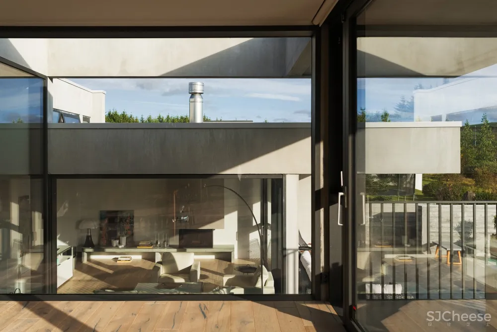 Trípólí:冰岛极简混凝土住宅 Private Residence