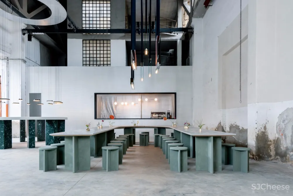 首发 | Lambert & Fils米兰周设计:工厂动态咖啡馆