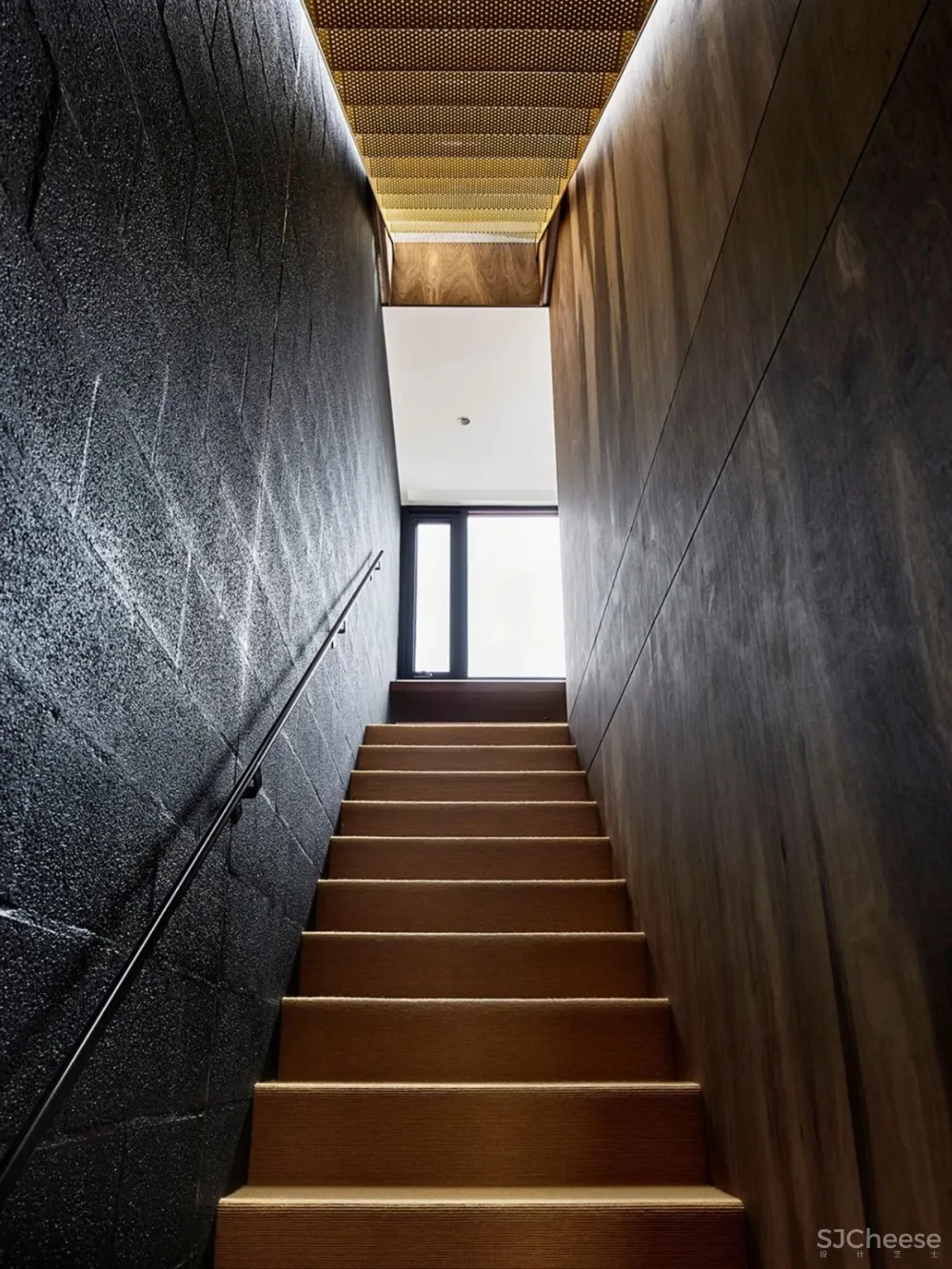 Taylor Knights | 高度精致和迷人的空间