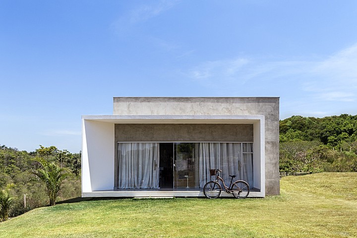 BV 住宅 / Traama Arquitetura