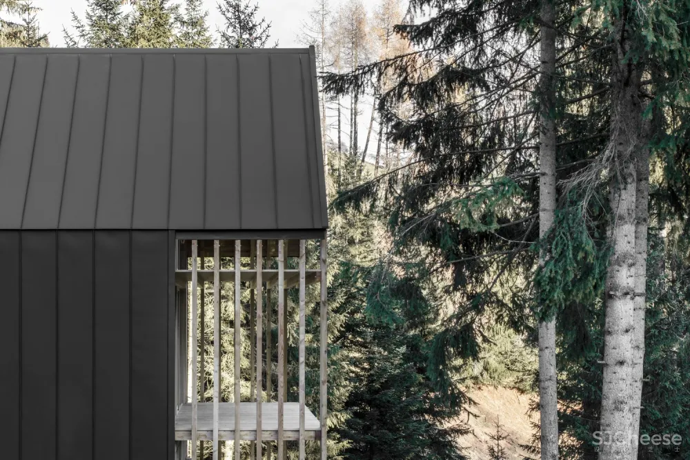 Architekt Andreas Gruber:意大利森林小屋 Refugee Meranza