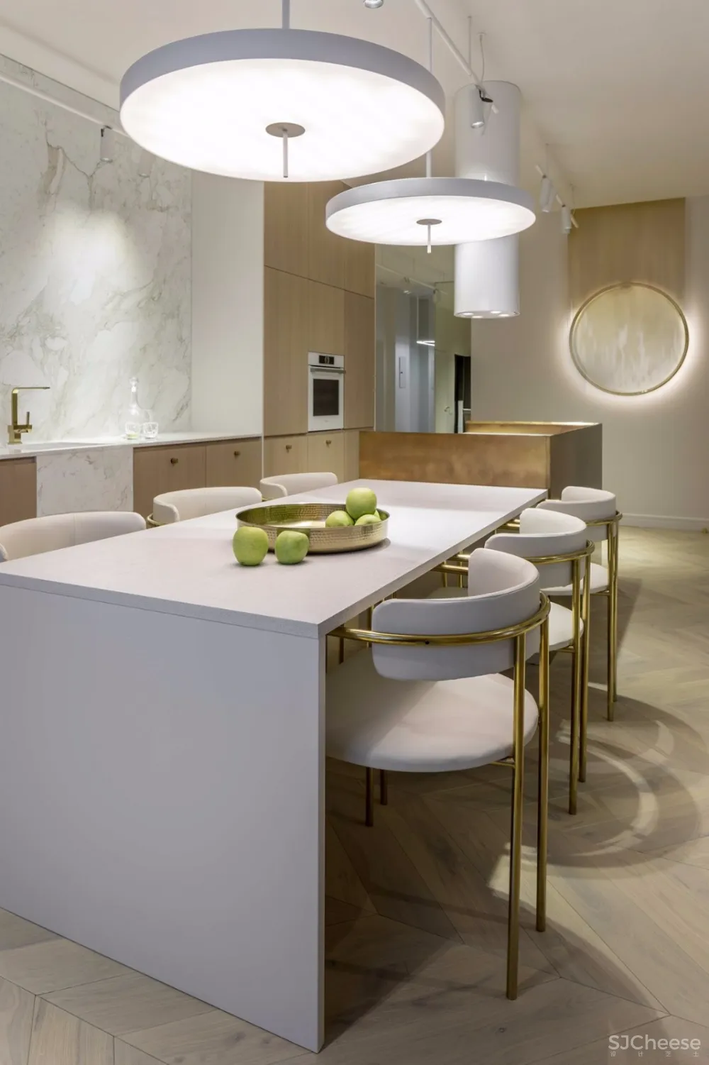 加点金属色丨极简变轻奢