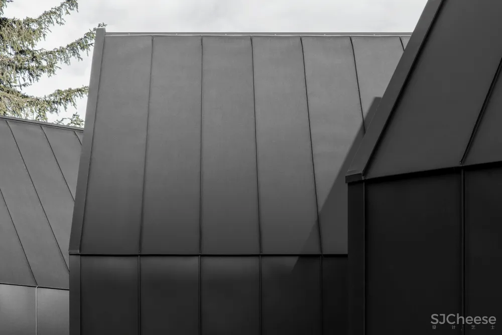 Architekt Andreas Gruber:意大利森林小屋 Refugee Meranza