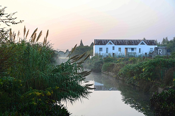 篱外·时光的圆度假酒店 / 元秀万建筑事务所