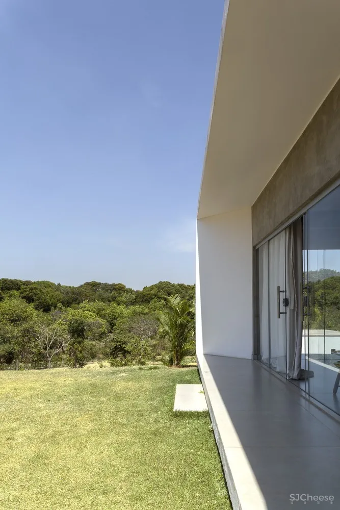 BV 住宅 / Traama Arquitetura