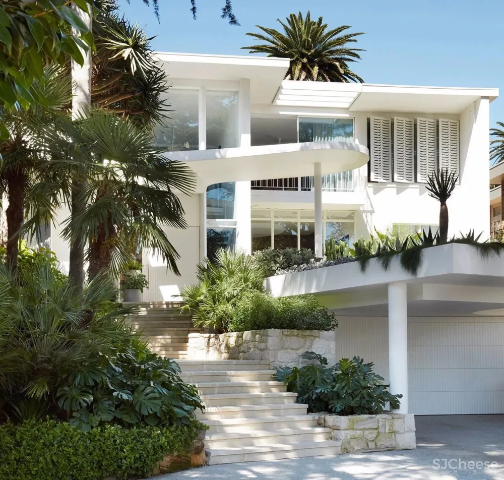 56年前,为了向奥斯卡·尼迈耶致敬所建的白色房子丨如今依然很超前