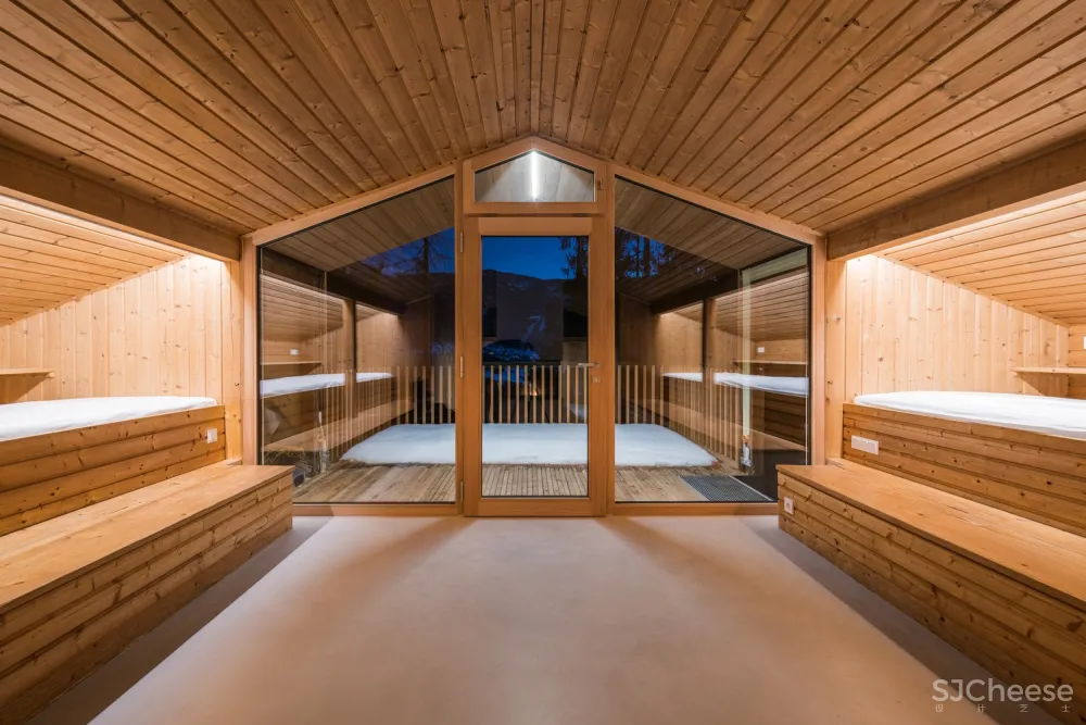 UFO / Stefan Hitthaler