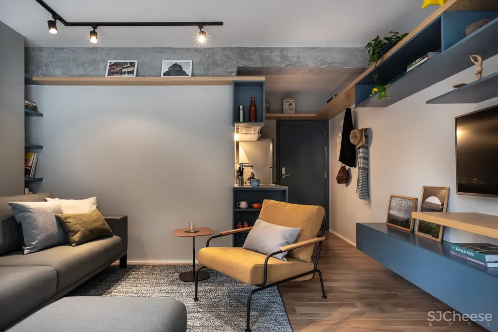 Retrofit Apartment / SuperLimão Studio