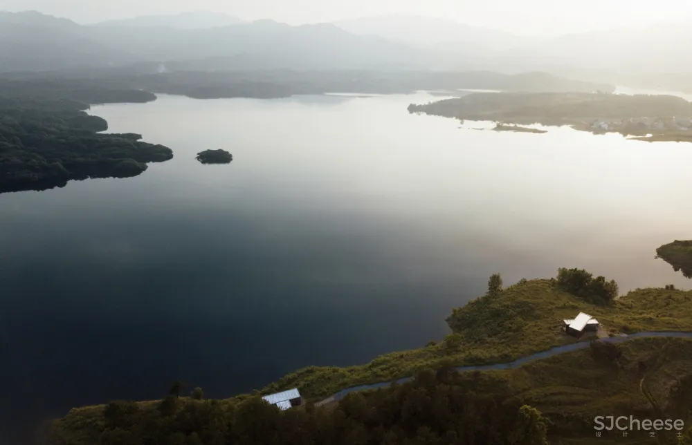 小岛邻居 / 先进建筑实验室