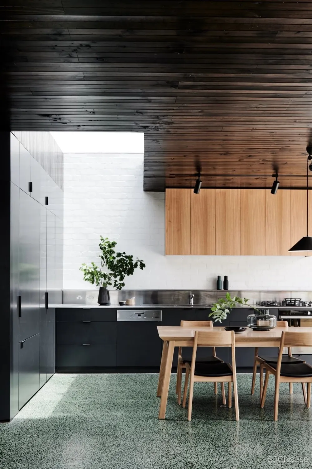 Taylor Knights | 高度精致和迷人的空间