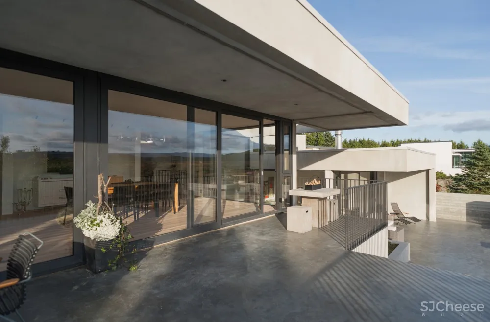 Trípólí:冰岛极简混凝土住宅 Private Residence