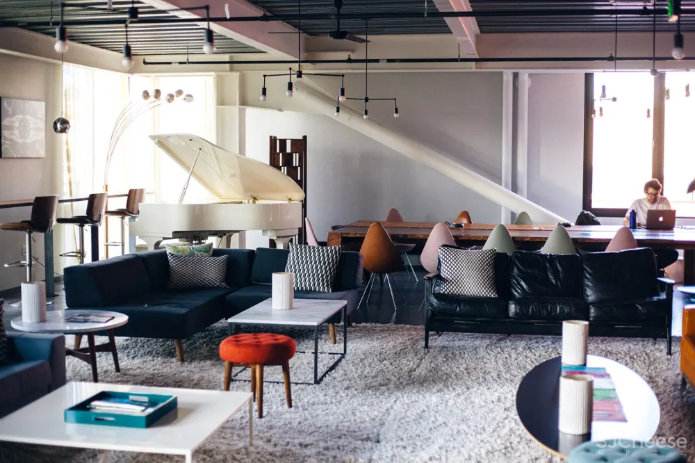 Cloud Room办公空间,西雅图 / Graham Baba Architects