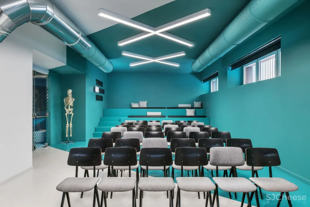 首发 | 学生酒店将佛罗伦萨的宫殿变成了一个千变万化的校园