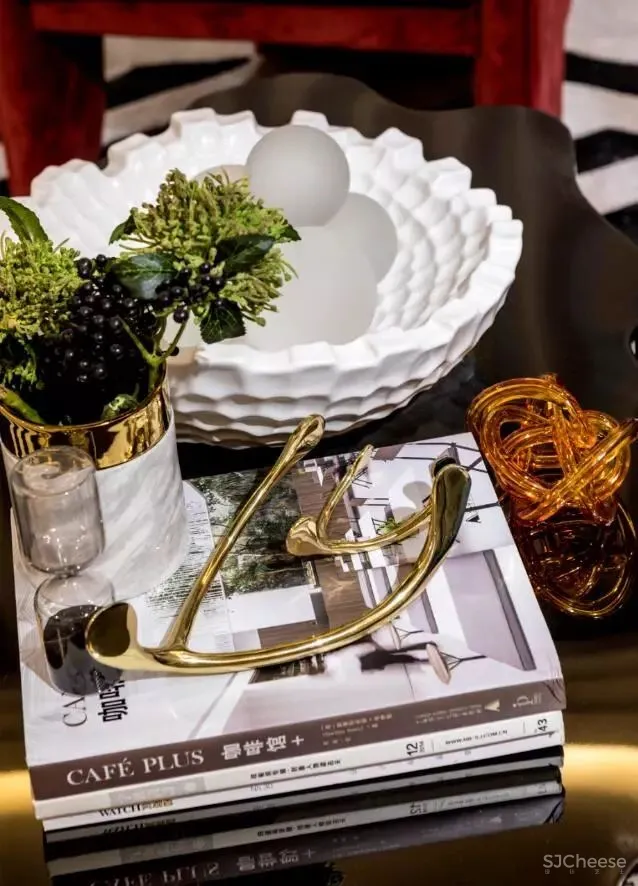 好大胆的颜色丨前卫艺术带来新感官