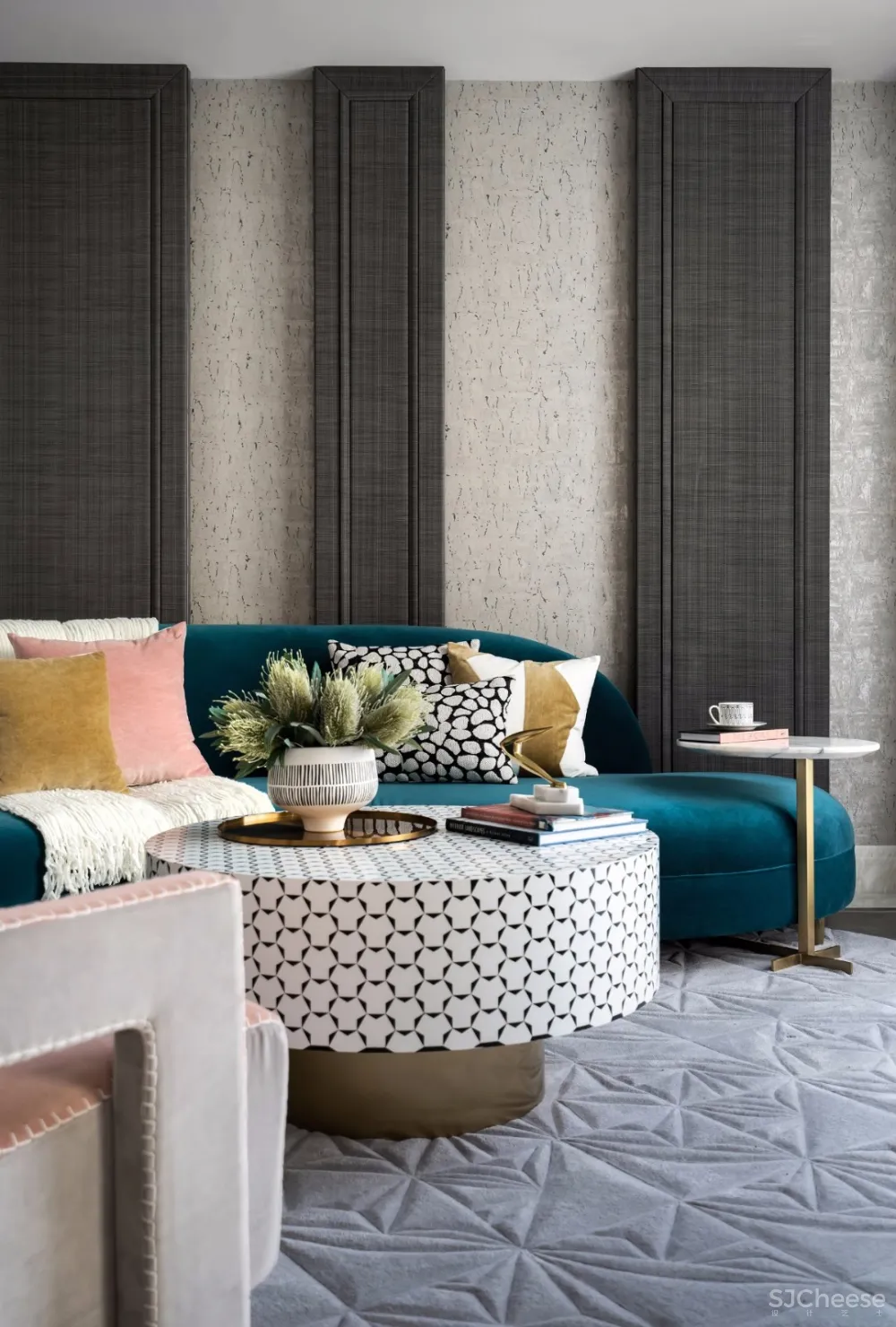 新作 | 275m² 时尚格调别墅,超美软装演绎自由的灵魂