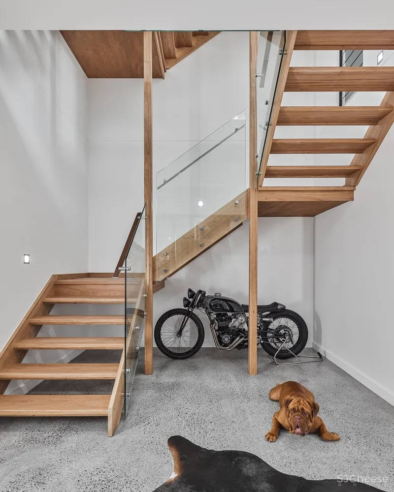 08 Albatross Avenue House / Studio Workshop