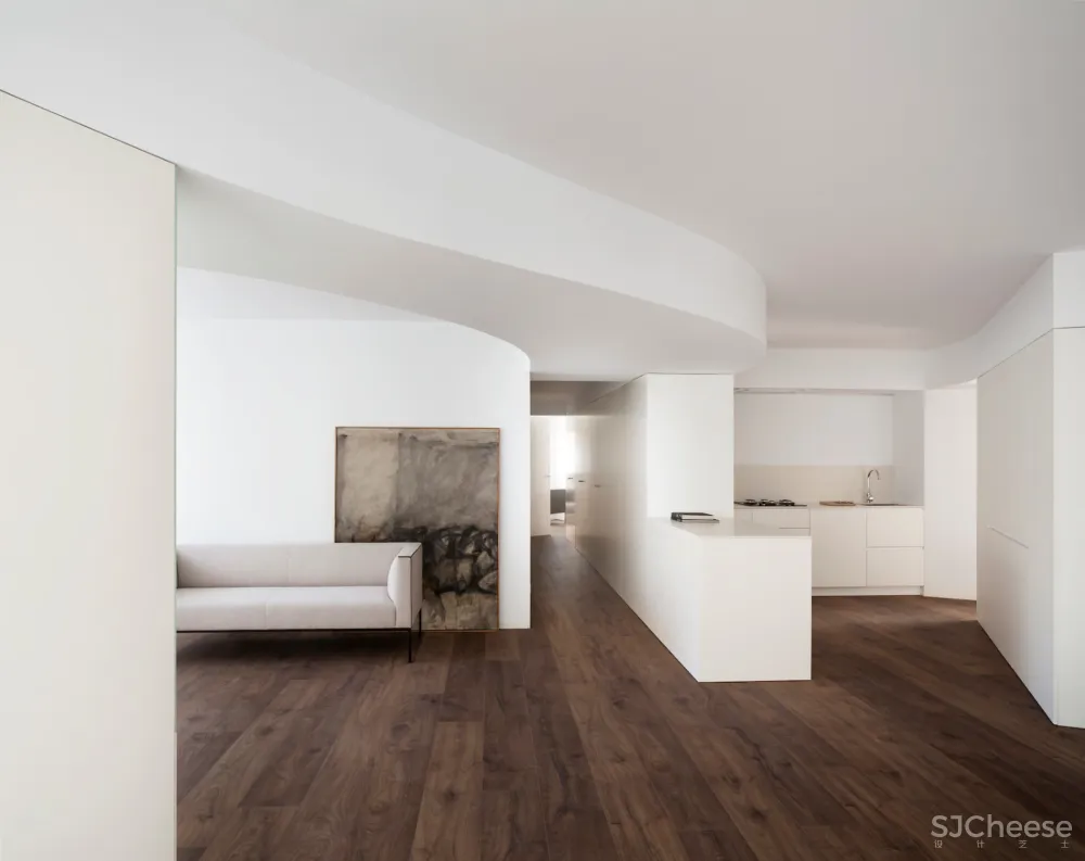 GVFC Apartment by Balzar Arquitectos